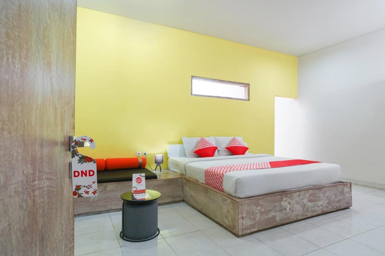 Cityzen Renon Hotel Denpasar Exterior foto